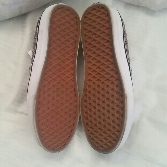 Size 8 sparkly vans - Picture 2 of 5